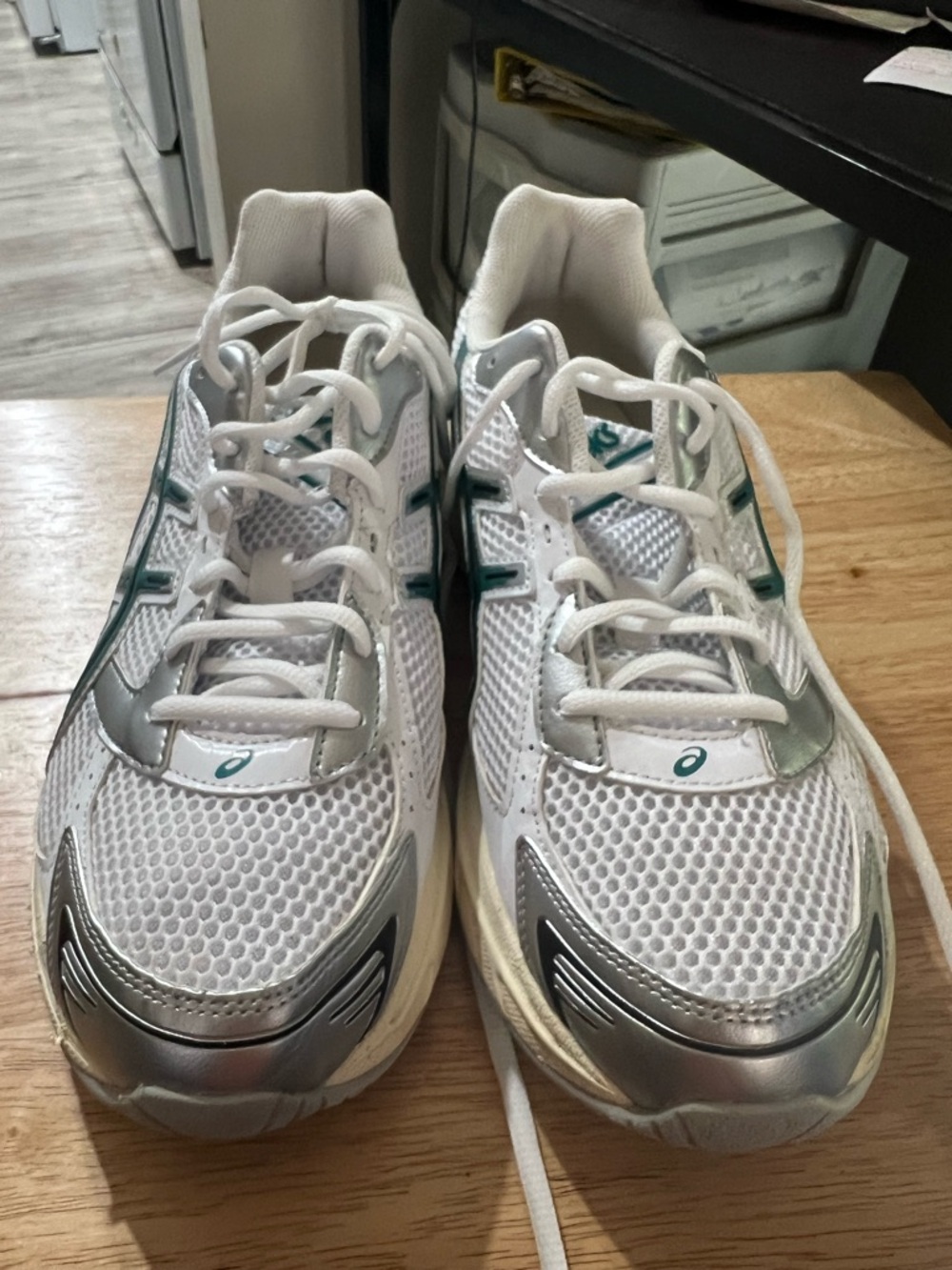 Asics White and Silver Mesh Running Shoes with Teal Accents